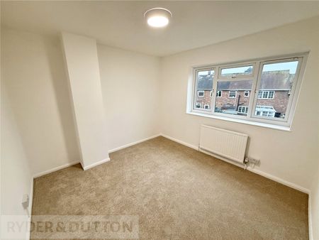 Grange Walk, Middleton, Manchester, Greater Manchester, M24 - Photo 3