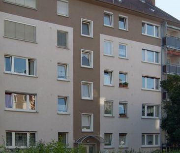 Kompakte 3 Zimmer Wohnung in guter Lage mit Balkon - Foto 1