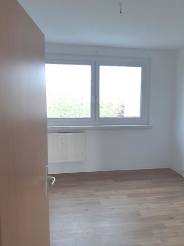 Ein neues Zuhause gesucht? Hier! Wir machen NEU. - Photo 2