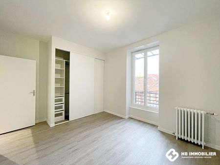 Location Appartement 4 pièces 89m² ROANNE 42300 - Photo 3