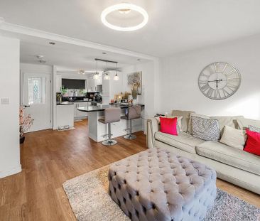 2 bedroom terraced house to rent - Photo 3