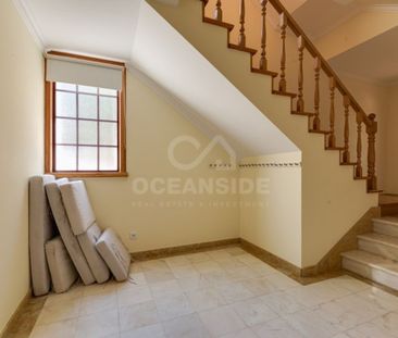 5 room luxury House for rent in Cascais, Lisbon - Photo 1