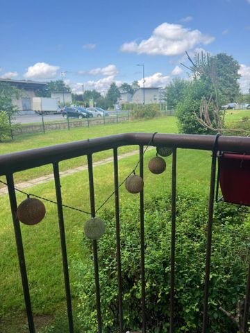 Location Appartement 4 pièces 64m² BETHENY 51450 - Photo 3