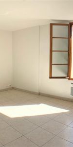 Location Appartement 2 pièces 34m² BEAUMONT DE LOMAGNE 82500 - Photo 4