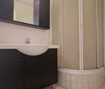 Location Appartement 3 pièces 56m² NANTERRE 92000 - Photo 5