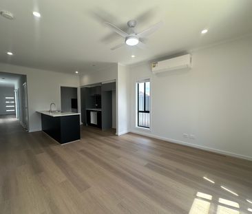 5 Vincira Crescent, Paralowie SA 5108 - House For Rent | Domain - Photo 2