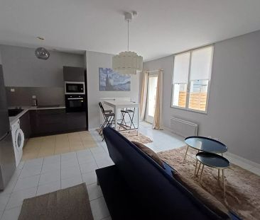 RARE - Charmant T2 meublé avec grande terrasse ? Vieux Tours - Photo 2