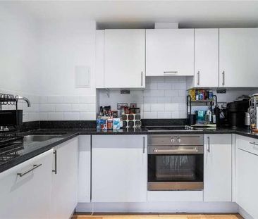 Murray Grove, London, N1 - Photo 1