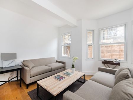 2 Bed Flat, Henslowe Road, SE22 - Photo 4