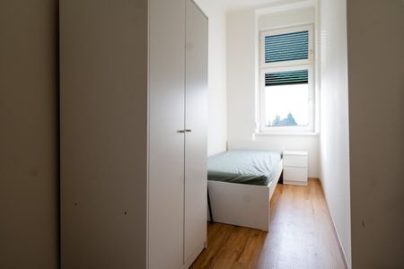 Frisch sanierte & möblierte 34 m² Wohnung mit 2 getrennten Schlafzimmern - Photo 4