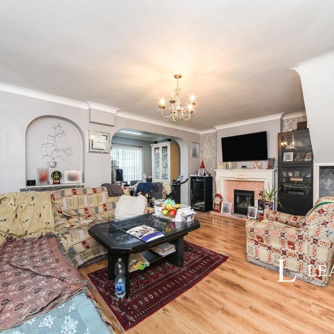 3 bedroom detached house to rent - Photo 1