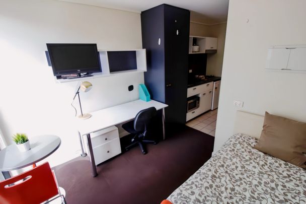 127 Leicester Street, Melbourne - Photo 1