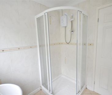 2 bedroom semi-detached house to rent - Photo 6