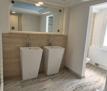 Superb detached house of more than 250 m², on two levels, high stan... - Photo 5