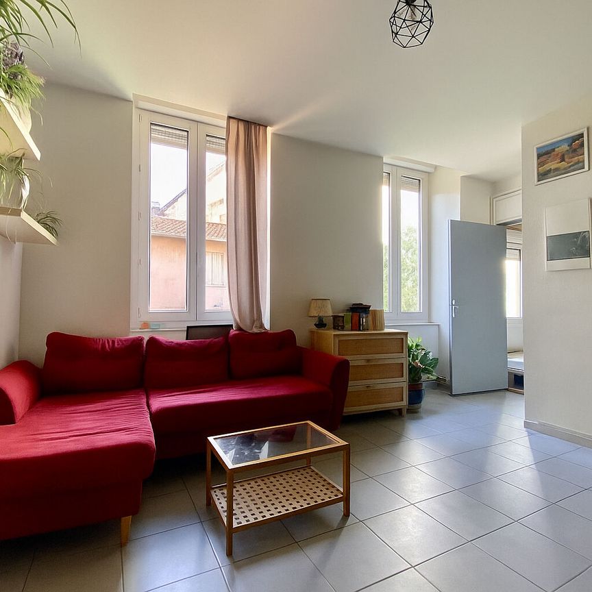 Location Appartement 2 pièces 43m² ROANNE 42300 - Photo 1