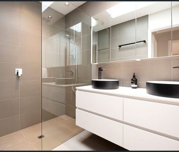 5/26 Florence Road, Surrey Hills VIC 3127 - Villa For Rent | Domain - Photo 1