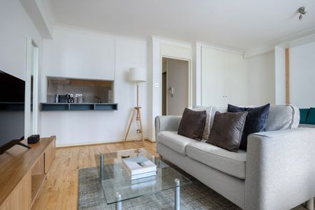 Marlyn Lodge, Portsoken Street - Photo 4