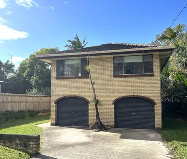 Family home in great location - Photo 3
