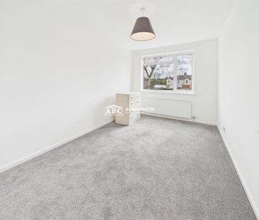 Stratton Close, HA8 6PL, Edgware - Photo 1