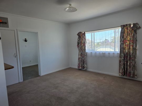 2 Bedroom first floor unit - Photo 1