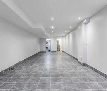 For Lease - 96 Stafford Street, Toronto, Ontario - Photo 2