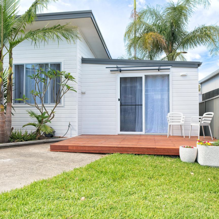 10B Hunter Road, Nords Wharf NSW 2281 - House For Rent | Domain - Photo 1