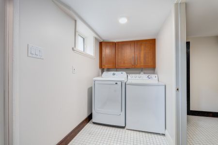 For Lease - 952 Coxwell Avenue Unit# Lower, Toronto, Ontario - Photo 5