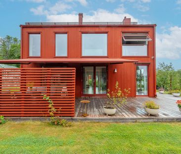 Rusthållarvägen 39 - Photo 2