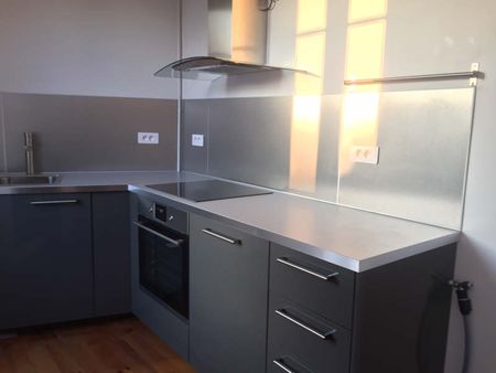 Location Appartement 2 pièces 53m² - Photo 3