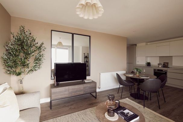 3 bedroom apartment to rent - Photo 1