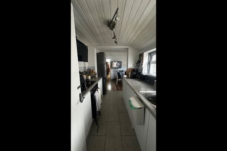 1 Bed Terraced House, Norton Road, RG1 - Photo 4
