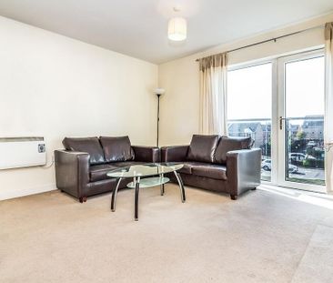 2 bedroom apartment to rent - Photo 2