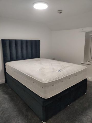 1 bedroom Flat To Let - Photo 4