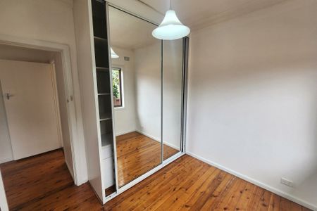 Available 12 December - Photo 5