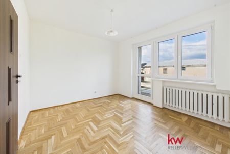 Kwatera z ogrodzonym terenem i parkingiem | DK8 - Zdjęcie 2