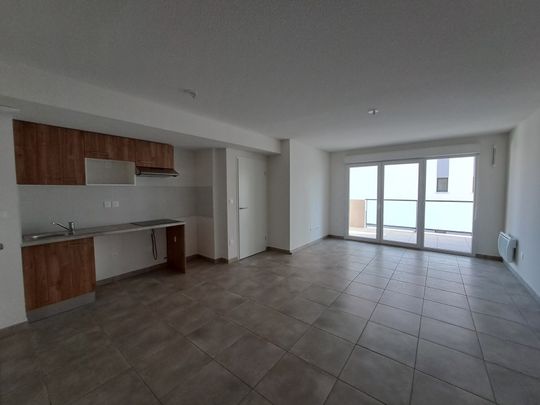 Location Appartement 3 pièces 62m² PERPIGNAN 66000 - Photo 1