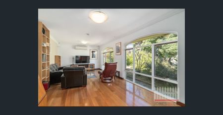 Coastal Living at Its Best – 15 Caley Place, Two Rocks - Photo 4