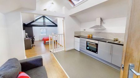 Studio to rent - Photo 2