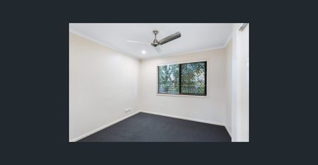 Low-Maintenance Family Living in a Prime Location - Photo 4