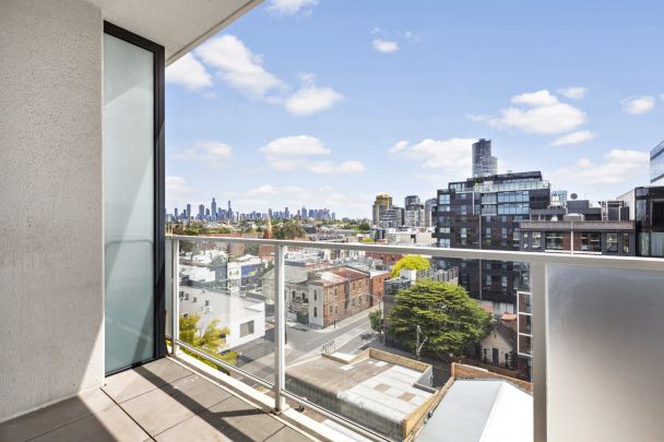 Chic Studio Living in the Heart of Vibrant South Yarra - Photo 1