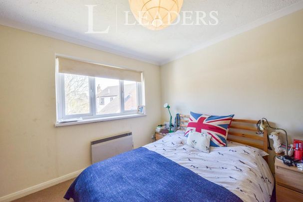 1 bedroom end of terrace house to rent - Photo 1