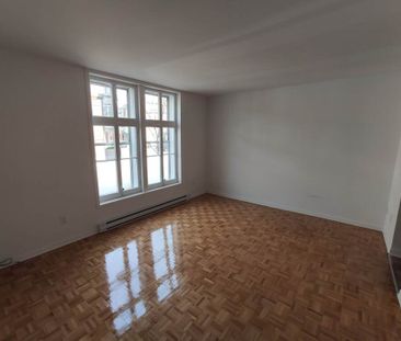 4 ½, 2 Chambres, Centre-sud, Près UQAM - Photo 1
