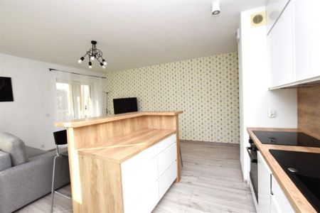 Komfortowy apartament z miejscem postojowym - Zdjęcie 3