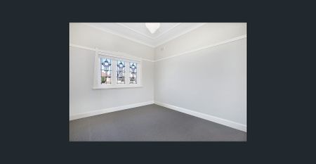 Canada Bay Character Home - Photo 2