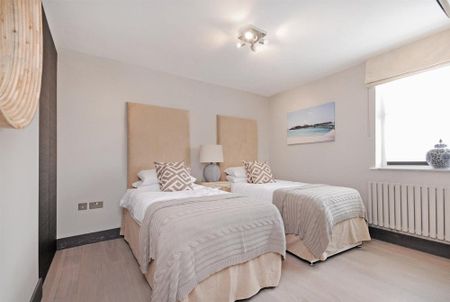 St. John's Wood Park, St John's Wood, London, NW8 - Photo 4