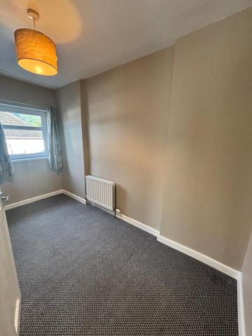 50 Glencairn Street, Belfast, BT13 3LU - Photo 3