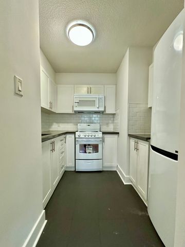 For Lease - 33 Isabella Street Unit# 1012, Toronto, Ontario - Photo 4