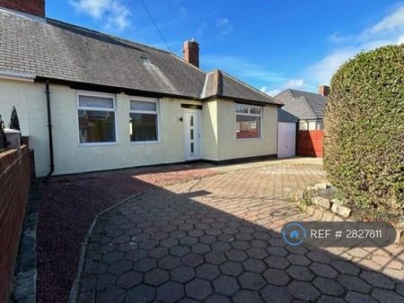 3 bedroom bungalow to rent - Photo 2