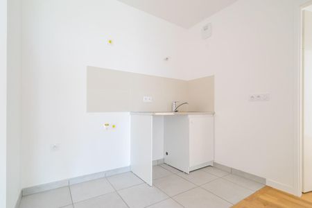 location Appartement T3 DE 60.9m² À VILLIERS SUR MARNE - Photo 2