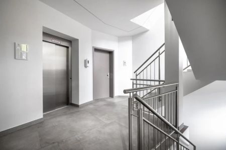 Exklusives Penthouse mit Einbauküche und Tiefgaragenstellplatz - Foto 2